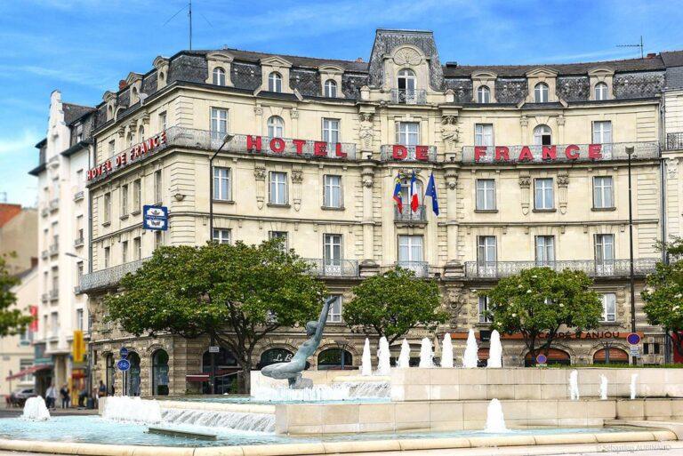 hotel-de-france-angers-1lieu1salle-hotel-restaurant-facade-exterieur.jpg