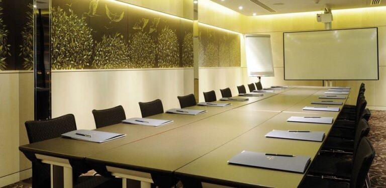 hotel-de-paris-monte-carlo-1lieu1salle-restaurant-seminaire-salle-booking.jpg