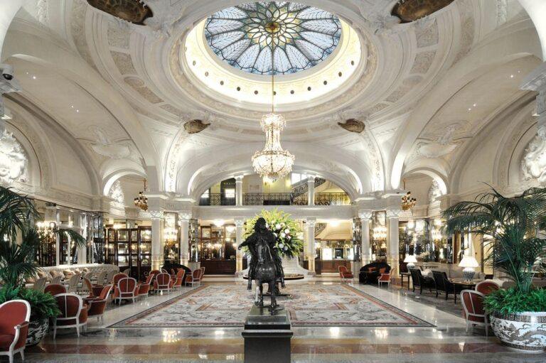 hotel-de-paris-monte-carlo-1lieu1salle-restaurant-seminaire-salle-detente.jpg