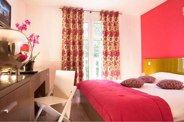 hotel-du-Golf-Saint-Etienne-1lieu1salle-convention-chambre.jpg