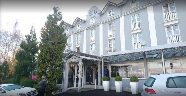 hotel-du-Golf-Saint-Etienne-1lieu1salle-reunions-exterieur.jpg