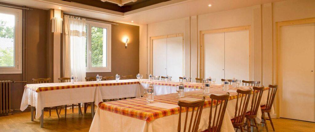 hotel-du-pont-roupt-1lieu1salle-hotel-restaurant-reunion.jpeg