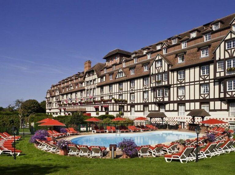 hotel-golf-barriere-1lieu1salle-seminaire-exterieur.jpg