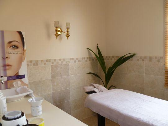 hotel-grand-paris-espace-detente-1lieu1salle.jpg