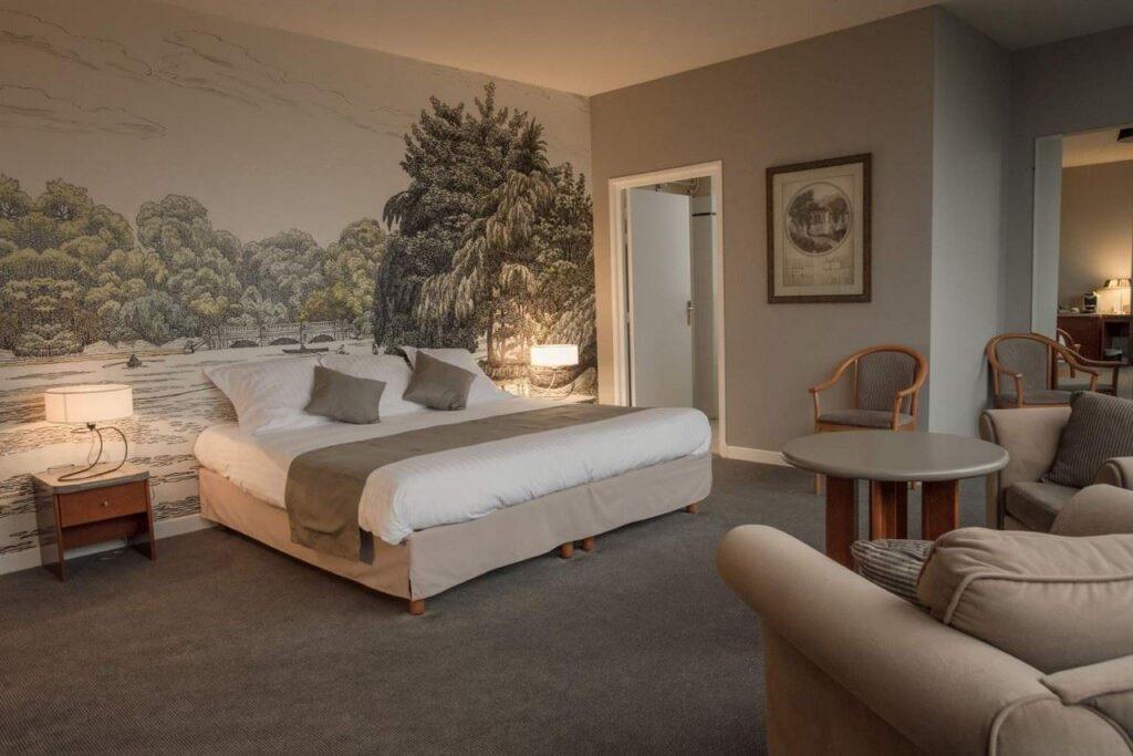 hotel-hermitage-1lieu1salle-hotel-restaurant-chambre.jpg