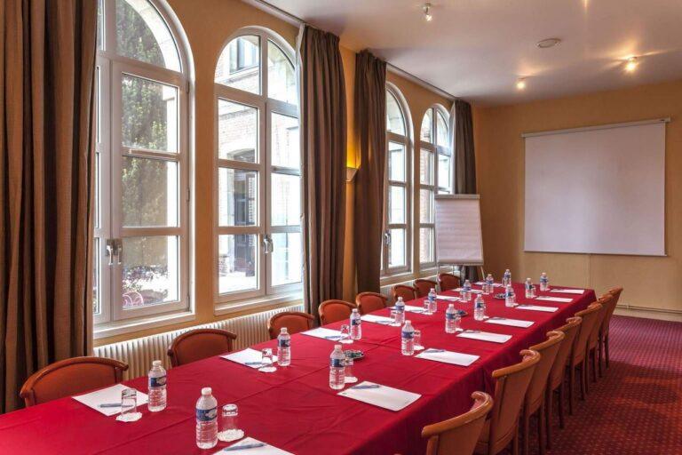 hotel-hermitage-1lieu1salle-hotel-restaurant-chambre-reunion.jpg