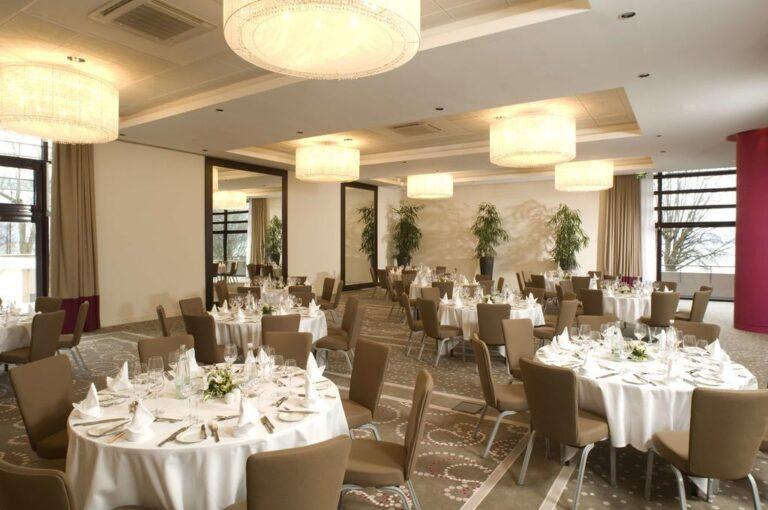 hotel-hilton-evian-les-bains-1lieu1salle-seminaire3.jpg