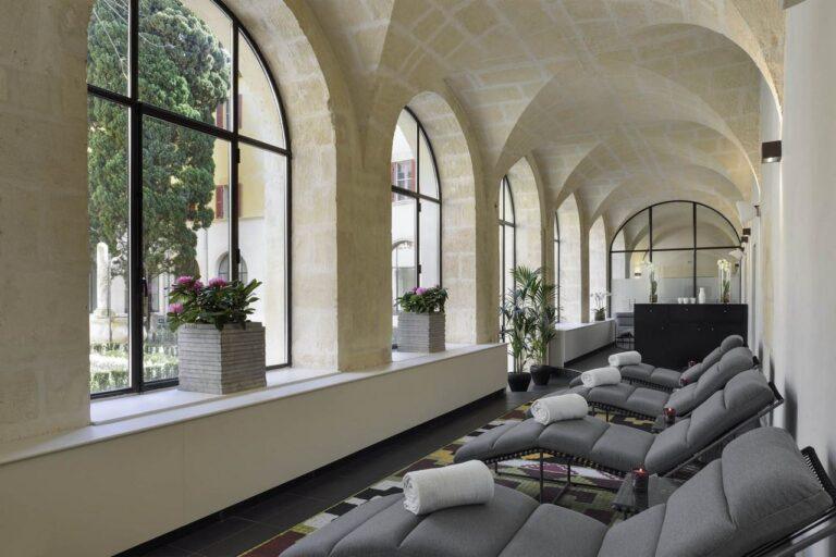 hotel-jules-cesar-arles-mgallery-1lieu1salle-conventions-detente.jpg