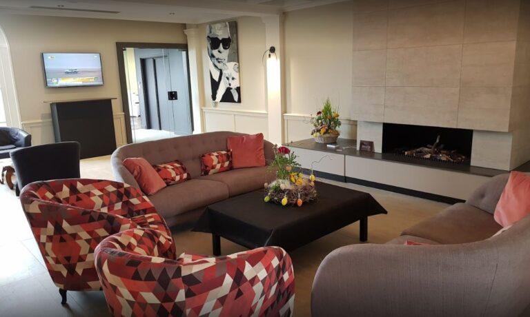 hotel-les-tuileries-1lieu1salle-suite.jpg