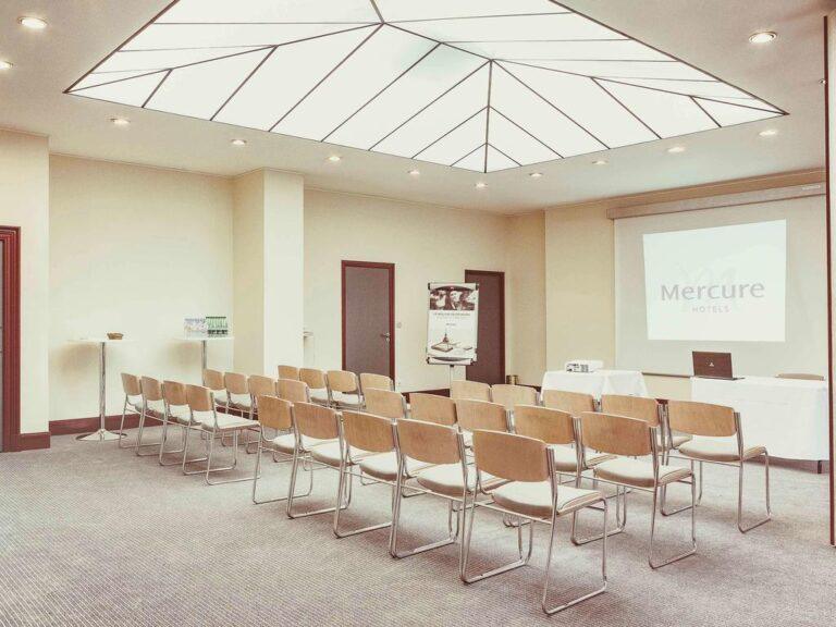 hotel-mercure-royal-limousin-1lieu1salle-salle-reunion.jpg