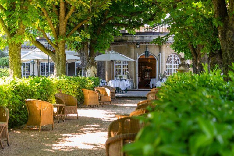 hotel-pigonnet-1lieu1salle-evenement-jardin.jpg