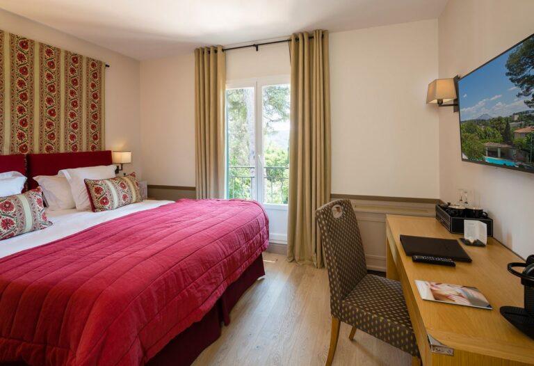 hotel-pigonnet-1lieu1salle-evenements-chambre.jpg