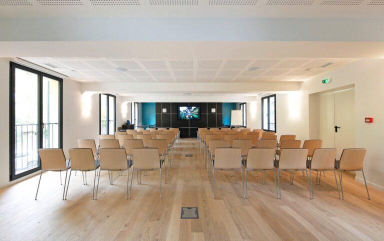 hotel-pigonnet-1lieu1salle-salle-convention.jpg