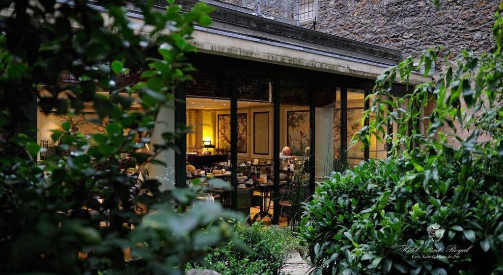 hotel-pont-royal-1lieu1salle-hotel-restaurant.jpg