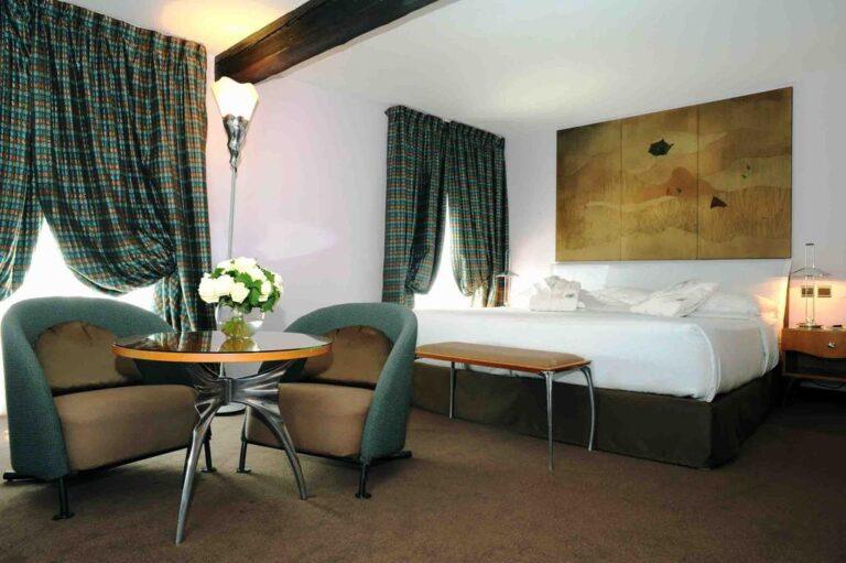 hotel-regent-petite-france-1lieu1salle-chambre.jpg