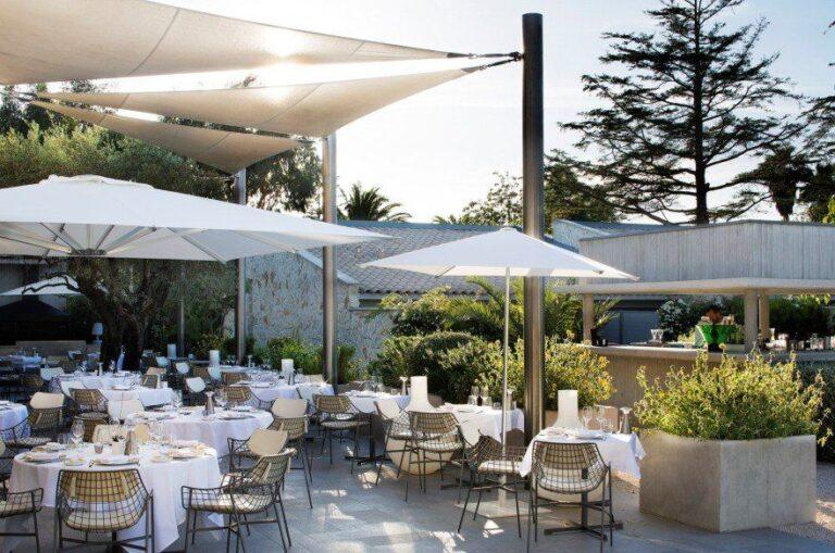 hotel-sezz-saint-tropez-1lieu1salle-terrasse.jpg