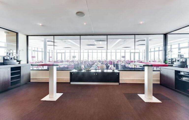 hotel-spa-du-beryl-de-saint-brevin-l-ocean-1lieu1salle-hotel-restaurant.jpg