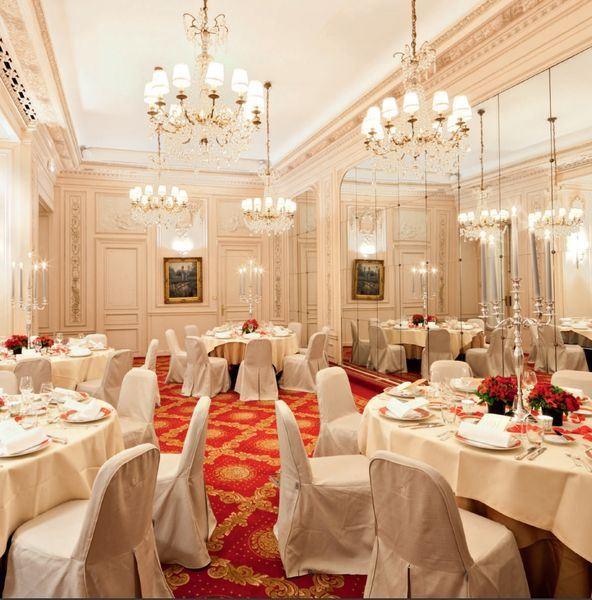 hotel-westminster-1lieu1salle-restaurant-hotel.jpg