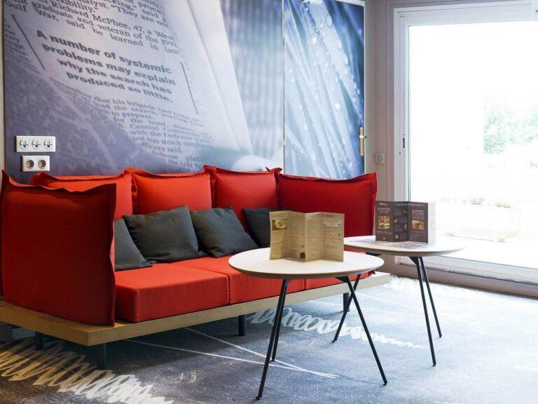 ibis-laval-le-relais-d-armor-1lieu1salle-restaurant-hotel-detnte.jpg