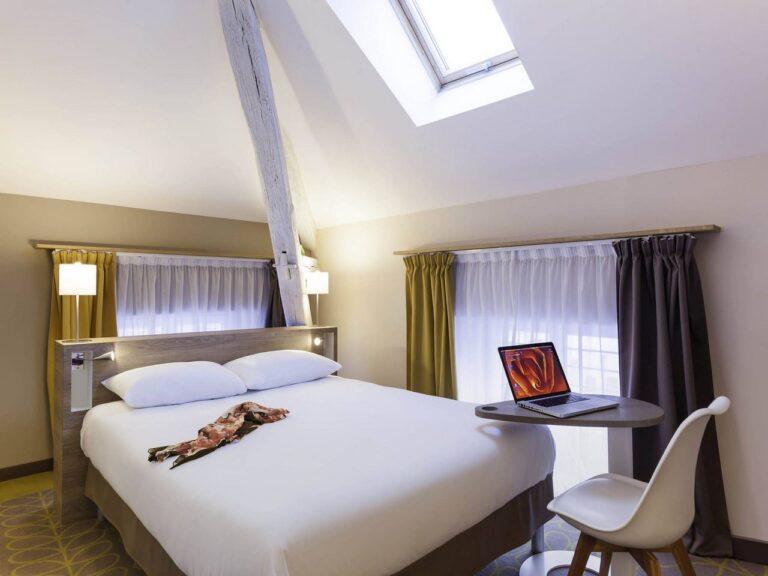 ibis-styles-chaumont-centre-gare-1lieu1salle-hotel-restaurant-conference-chambre.jpg