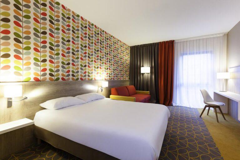 ibis-styles-chaumont-centre-gare-1lieu1salle-hotel-restaurant-congres-chambre.jpg