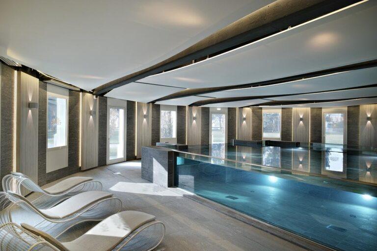 imperial-palace-1lieu1salle-seminaire-piscine.jpg