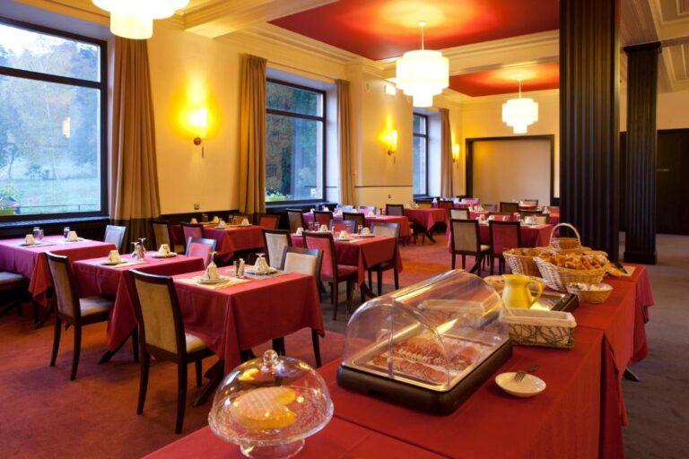 le-grand-hotel-du-hohwald-by-popinns-1lieu1salle-restaurant.jpg