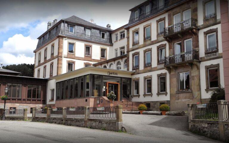 le-grand-hotel-du-hohwald-by-popinns-1lieu1salle-seminaire-facade.jpg
