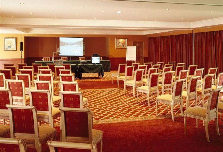 le-grand-hotel-et-spa-1lieu1salle-conference.jpg