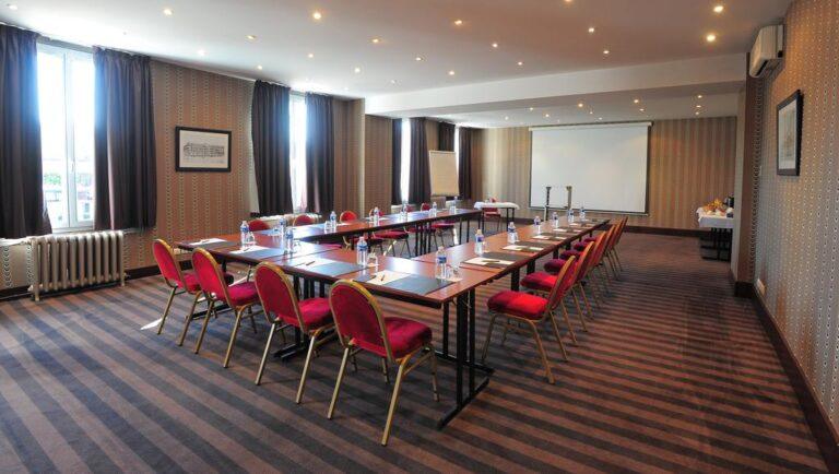 le-grand-hotel-tours-1lieu1salle-hotel-restaurant-salle-de-reunions.jpg