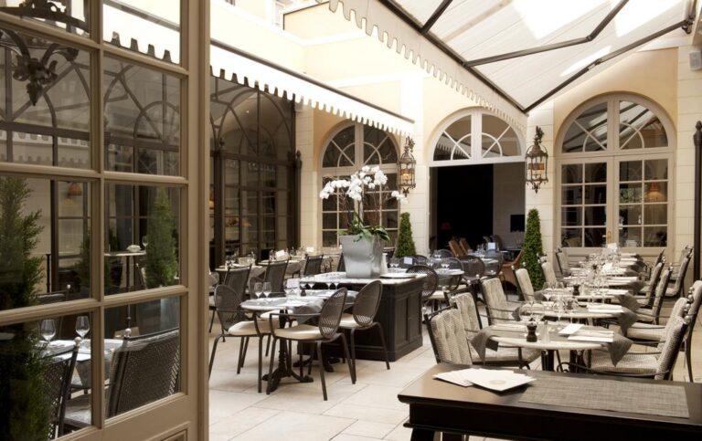 le-grand-monarque-1lieu1salle-seminaire-hotel-restaurant-evenements.jpg