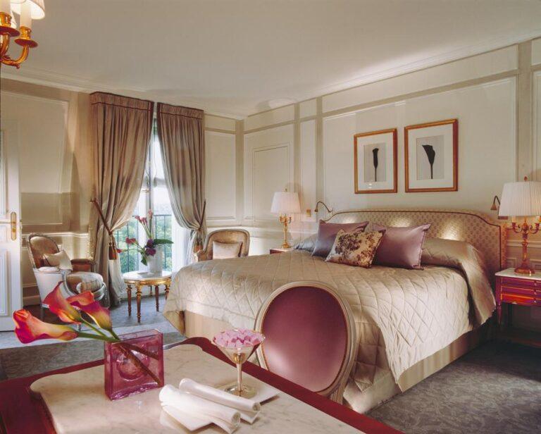 le-meurice-1lieu1salle-chambre.jpg