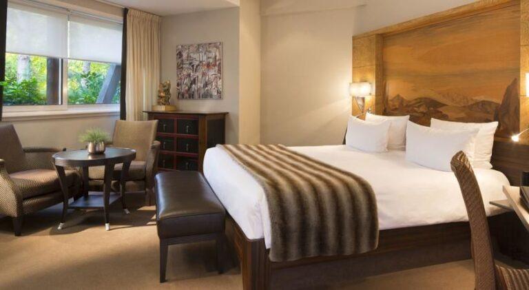 le-parc-hotel-obernai-1lieu1salle-reunion-chambre.jpg