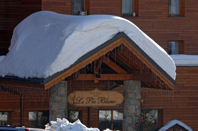 le-pic-blanc-olevene-restaurant-hotel-events.jpg