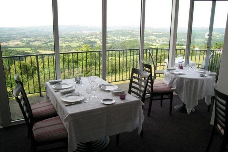le-relais-de-castelnau-1lieu1salle-hotel-restaurant.jpg