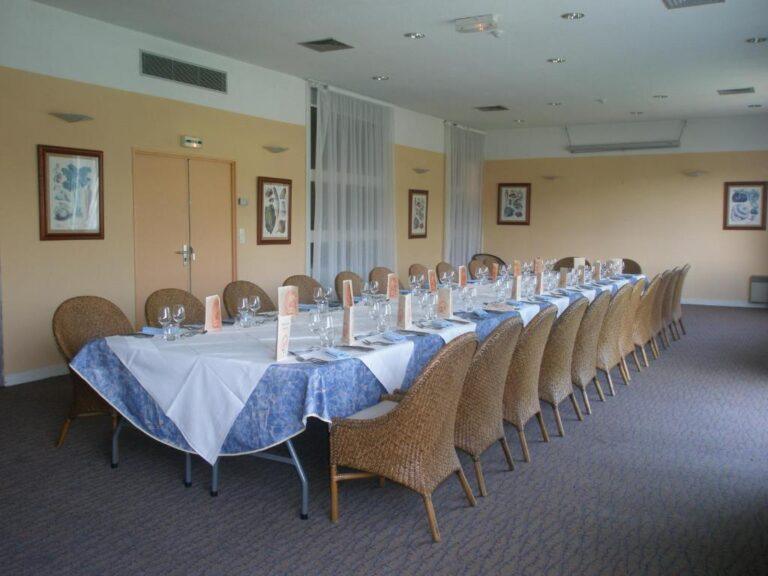 le-rive-gauche-1lieu1salle-hotel-restaurant-salle-booking.jpg