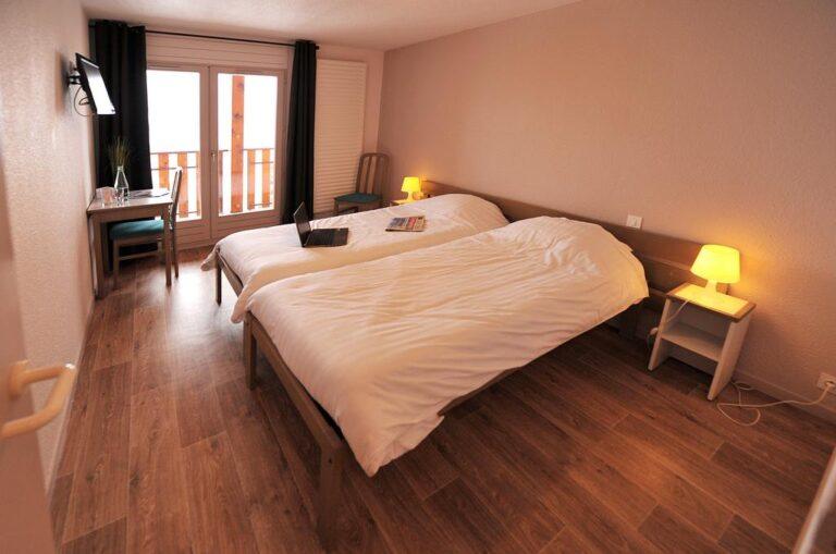 les-balcons-du-lac-d-annecy-1lieu1salle-chambre3.jpg