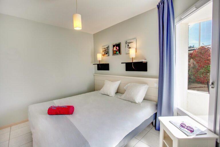 les-grands-espaces-olevene-1lieu1salle-chambre.jpg
