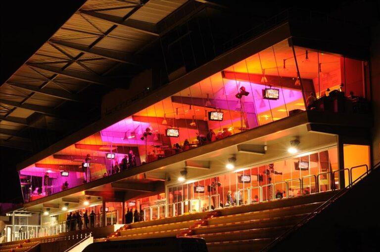 les-hippodromes-de-lyon-1lieu1salle-booking.jpg
