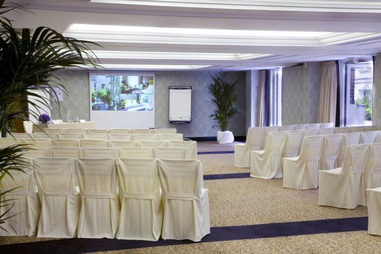 les-jardins-du-marais-1lieu1salle-hotel-restaurant-salle-congres.jpg