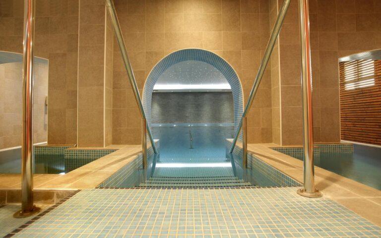 les-thermes-de-l-avenue-hotel-restaurant-1lieu1salle-convention-spa.jpg