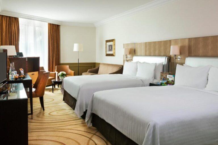 marriott-champs-elysees-1lieu1salle-hotel-restaurant-congres-chambre.jpg
