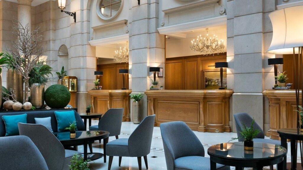 marriott-champs-elysees-1lieu1salle-hotel-restaurant-seminaire-salle.jpg