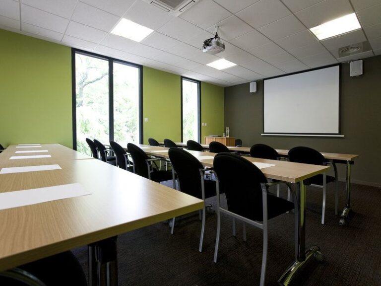 meeting-business-center-1lieu1salle-conference.jpg
