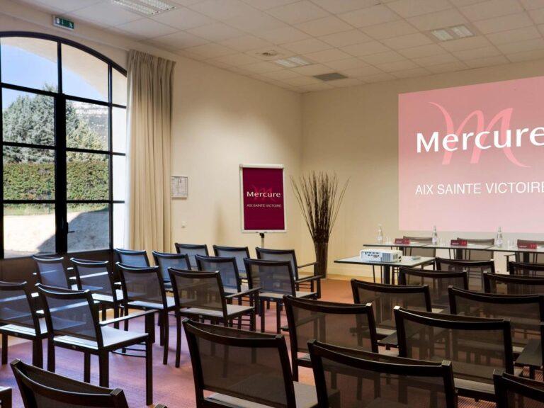 mercure-aix-en-provence-sainte-victoire-1lieu1salle-hooel-restaurant-salle-de-reunion.jpg