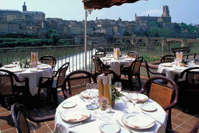 mercure-albi-bastides-1lieu1salle-hotel-seminaire-terasse.jpg