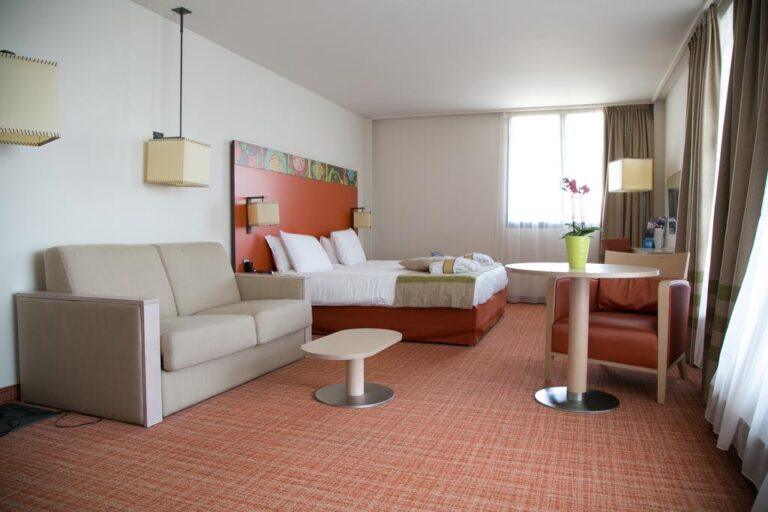 mercure-amiens-cathedrale-1lieu1salle-hotel-restaurant-chambre.jpg