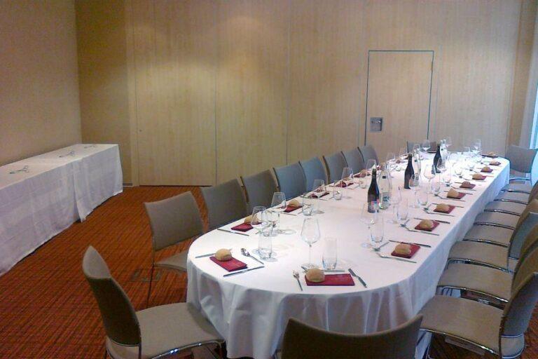 mercure-amiens-cathedrale-1lieu1salle-restaurant.jpg