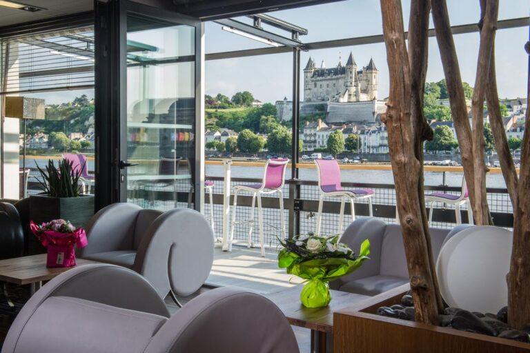 mercure-bords-de-loire-saumur-1lieu1salle-hotel-restaurant-terrasse.jpg