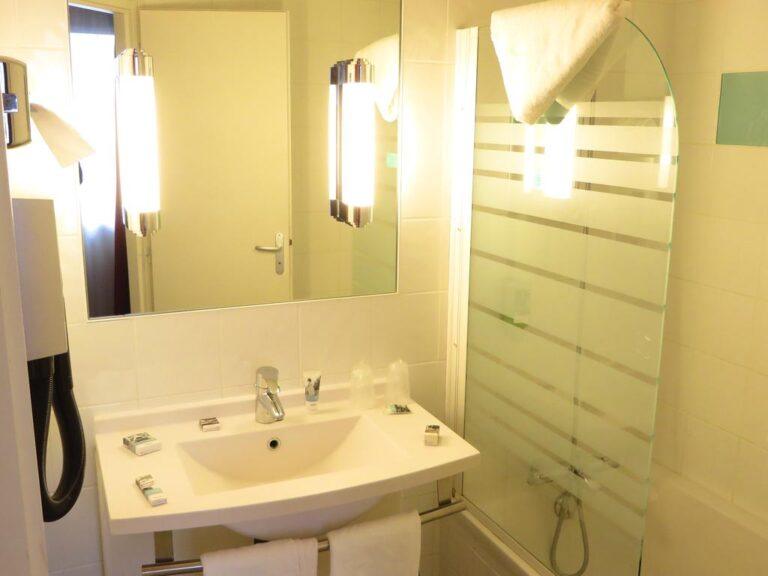 mercure-hexagone-luxeuil-les-bains-1lieu1sallesdb.jpg